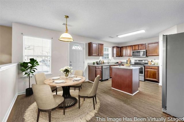 6724 Overlook Ridge, College Park, GA 30349