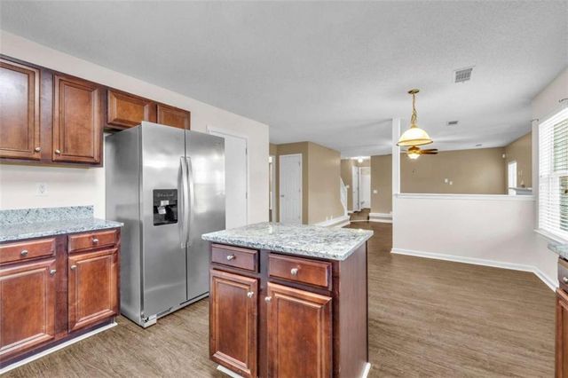 6724 Overlook Ridge, College Park, GA 30349