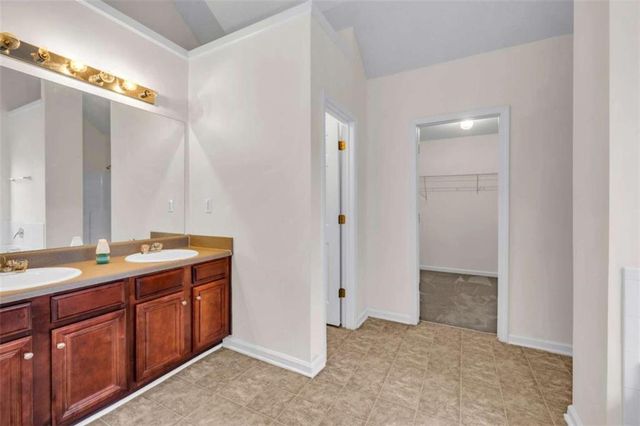 6724 Overlook Ridge, College Park, GA 30349