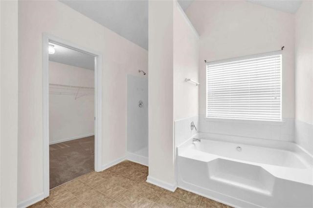 6724 Overlook Ridge, College Park, GA 30349