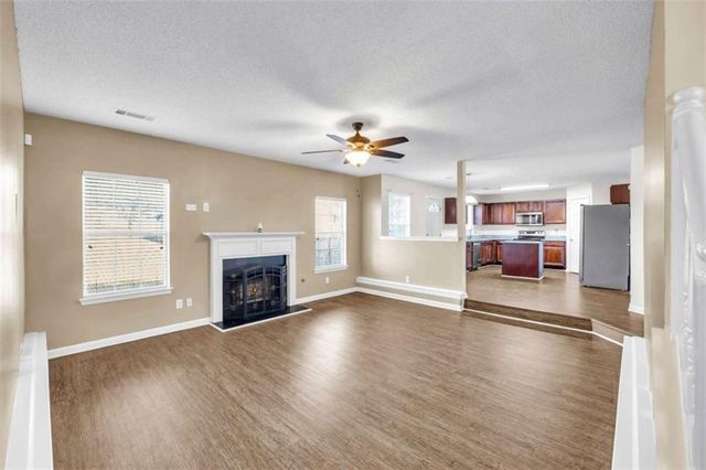 6724 Overlook Ridge, College Park, GA 30349