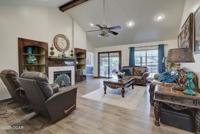 2712 N Park Avenue, Joplin, MO 64801