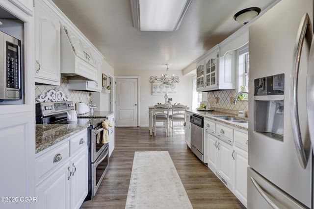 2712 N Park Avenue, Joplin, MO 64801