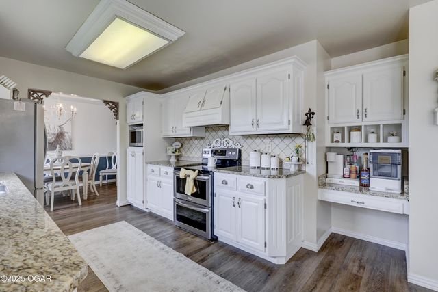 2712 N Park Avenue, Joplin, MO 64801