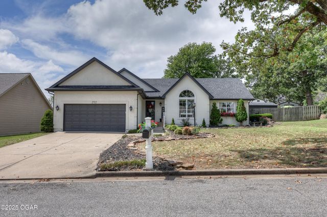 2712 N Park Avenue, Joplin, MO 64801