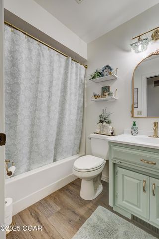 2712 N Park Avenue, Joplin, MO 64801