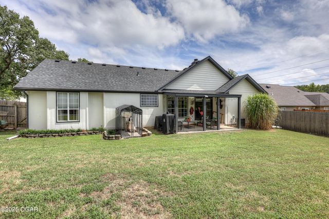 2712 N Park Avenue, Joplin, MO 64801