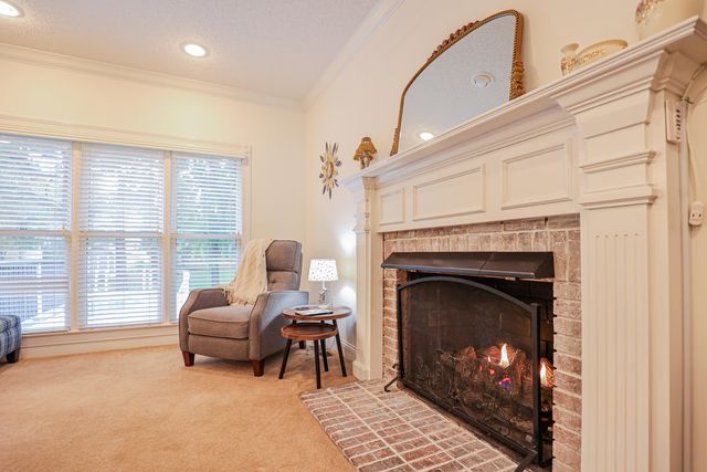 16 Greenwood Place, Paducah, KY 42003