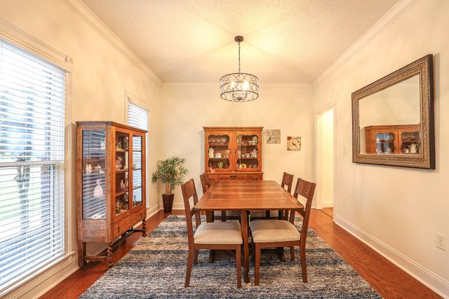 16 Greenwood Place, Paducah, KY 42003