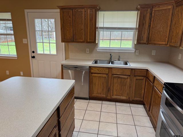 407 Sanders, Bullard, TX 75757