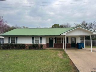 407 Sanders, Bullard, TX 75757