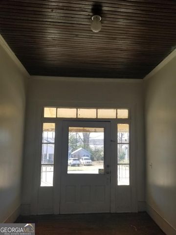 210 N 14th Street, Lanett, AL 36863