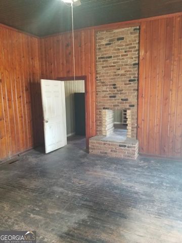 210 N 14th Street, Lanett, AL 36863