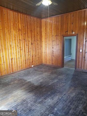 210 N 14th Street, Lanett, AL 36863