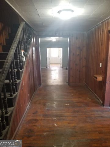 210 N 14th Street, Lanett, AL 36863