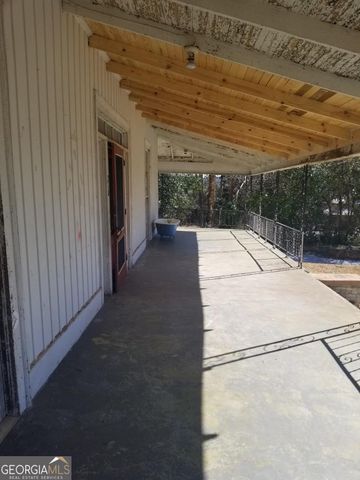 210 N 14th Street, Lanett, AL 36863