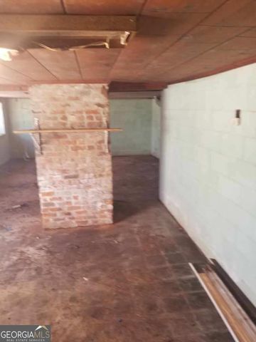 210 N 14th Street, Lanett, AL 36863