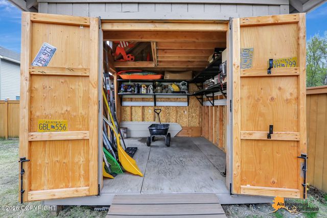 6014 Jan Marie Drive, Anchorage, AK 99502
