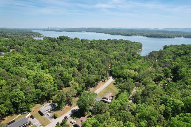 7619 Cove Ridge Drive, Hixson, TN 37343