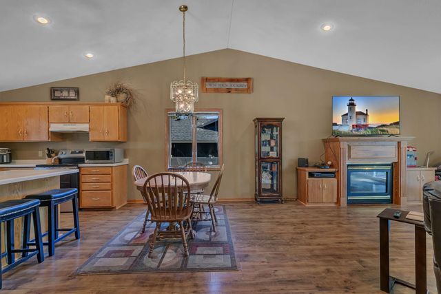 314 Pleasant Ridge Drive, Sauk Rapids, MN 56379