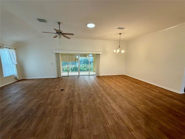 2542 FLINTSHIRE AVENUE, The Villages, FL 32162