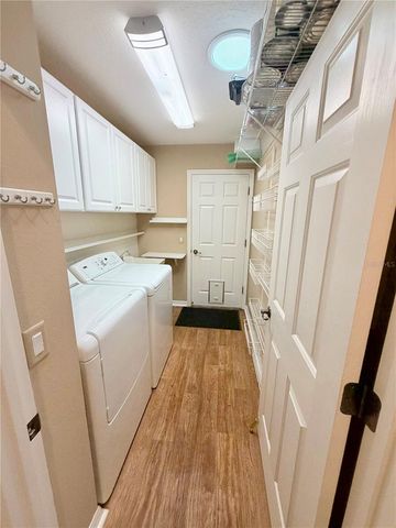 2542 FLINTSHIRE AVENUE, The Villages, FL 32162