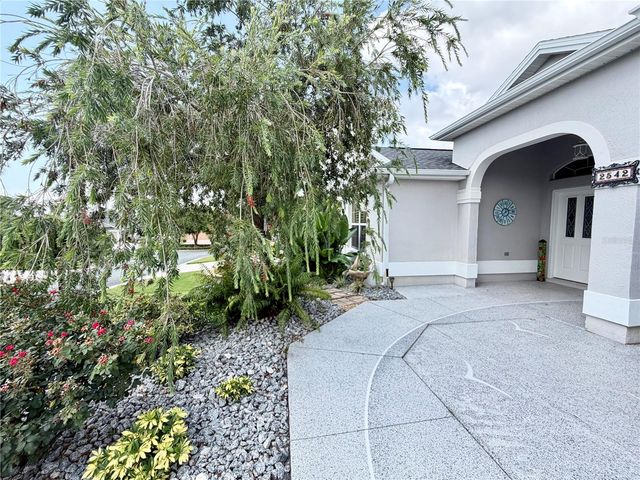 2542 FLINTSHIRE AVENUE, The Villages, FL 32162