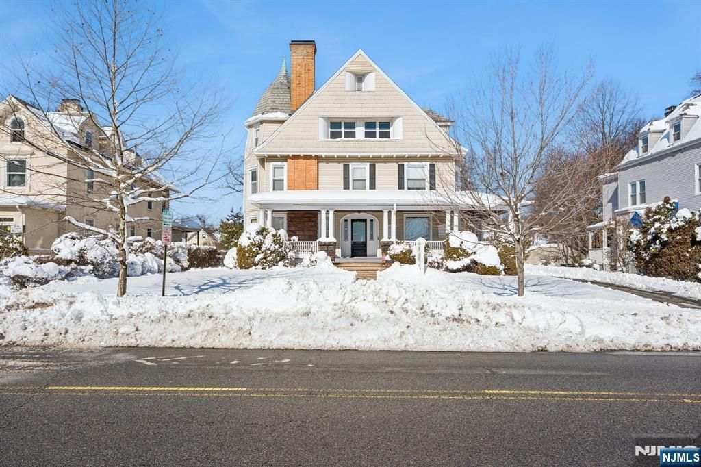 96 Park Street A, Montclair, NJ 07042