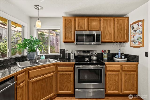 930 51st Street SE, Auburn, WA 98092