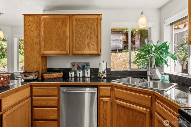 930 51st Street SE, Auburn, WA 98092