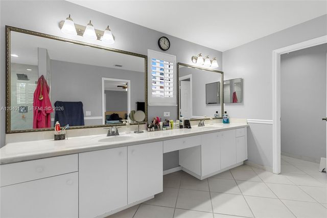 4228 Laurel Ridge Circle, Weston, FL 33331