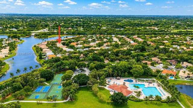 4228 Laurel Ridge Circle, Weston, FL 33331
