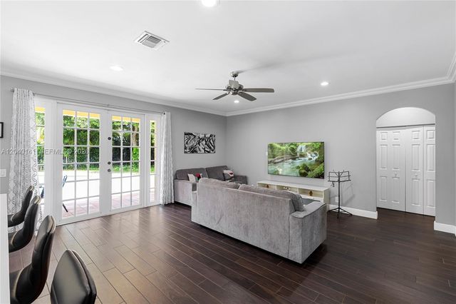 4228 Laurel Ridge Circle, Weston, FL 33331