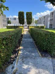 14155 SW 87th St E103, Miami, FL 33183
