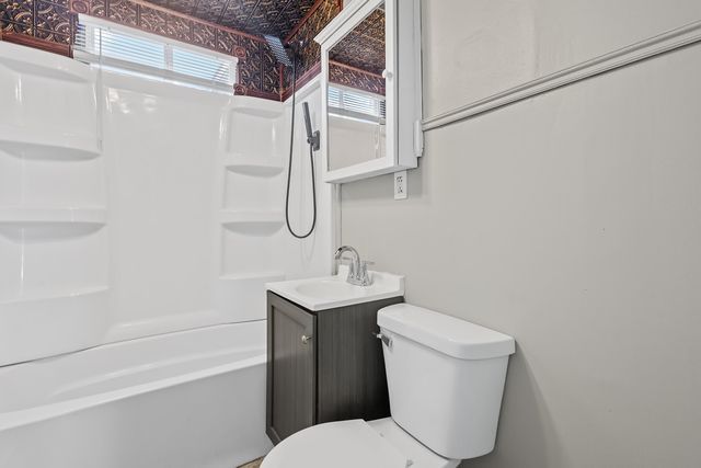 3381 Texas Street, Lake Station, IN 46405