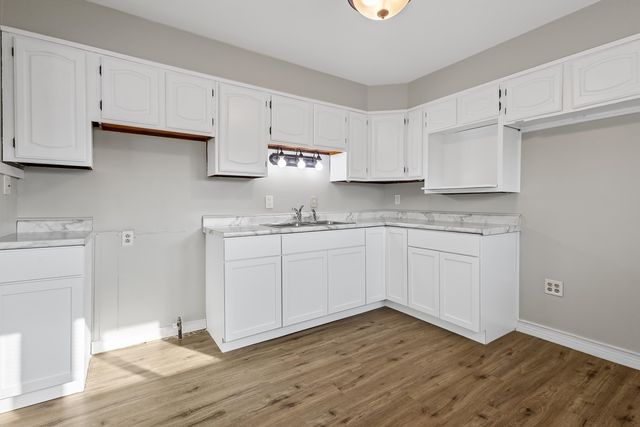 3381 Texas Street, Lake Station, IN 46405