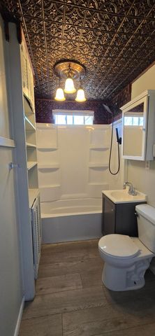 3381 Texas Street, Lake Station, IN 46405