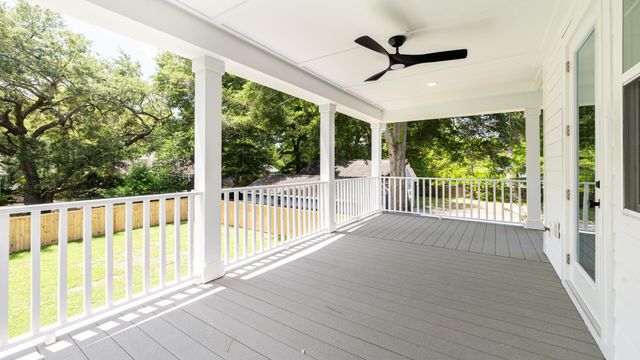 295 W Coleman Boulevard, Mount Pleasant, SC 29464