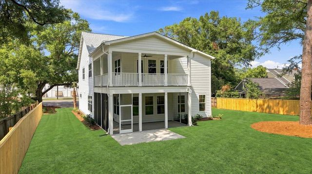 295 W Coleman Boulevard, Mount Pleasant, SC 29464