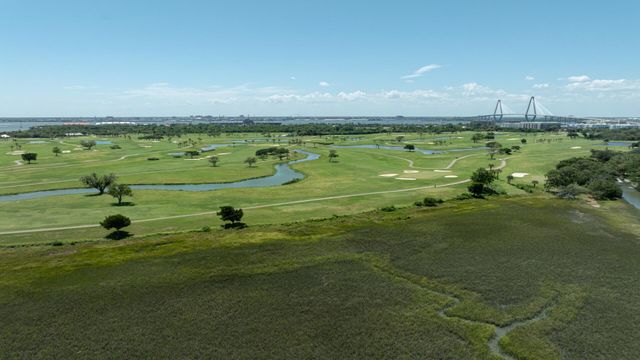 295 W Coleman Boulevard, Mount Pleasant, SC 29464