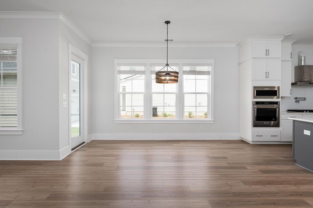 295 W Coleman Boulevard, Mount Pleasant, SC 29464