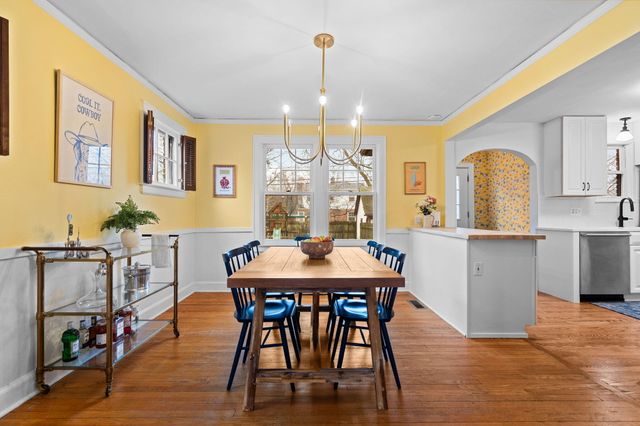 1512 Shadford Road, Ann Arbor, MI 48104