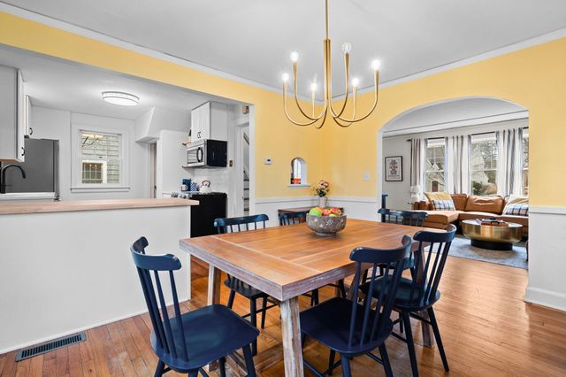 1512 Shadford Road, Ann Arbor, MI 48104