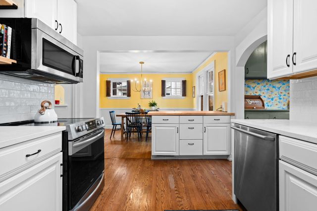 1512 Shadford Road, Ann Arbor, MI 48104