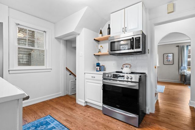 1512 Shadford Road, Ann Arbor, MI 48104