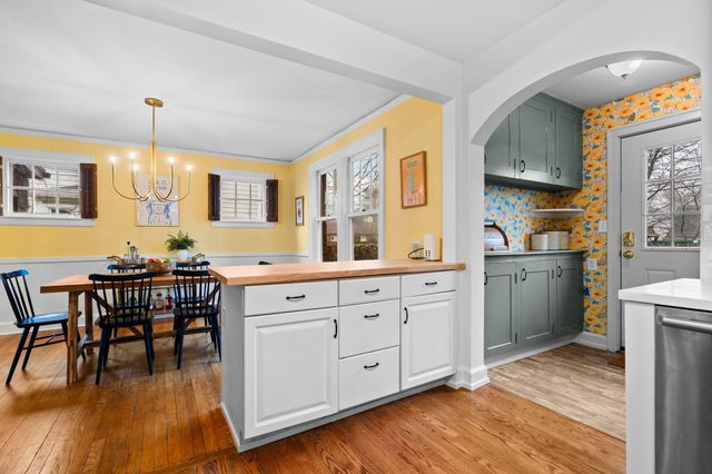 1512 Shadford Road, Ann Arbor, MI 48104