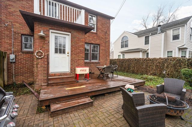 1512 Shadford Road, Ann Arbor, MI 48104