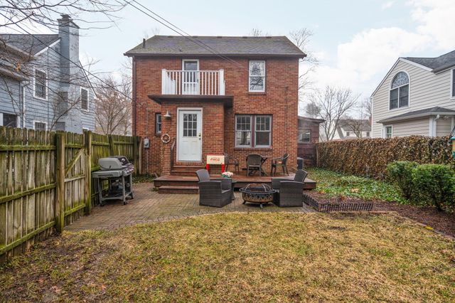 1512 Shadford Road, Ann Arbor, MI 48104