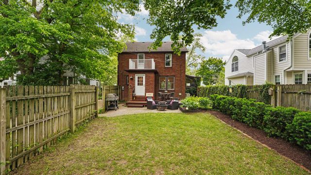 1512 Shadford Road, Ann Arbor, MI 48104