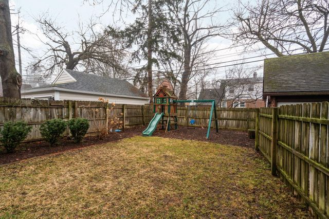 1512 Shadford Road, Ann Arbor, MI 48104